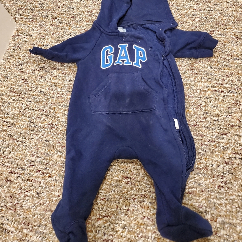 Thick BabyGap Onesie
